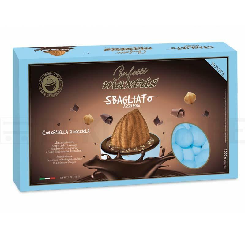 Confetti Maxtris sbagliato con granella di nocciola Azzurro in confezioni da 1KG