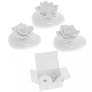 Profumatore ambiente 8 x 4 cm sasso piccolo con fiore e astuccio - bianco